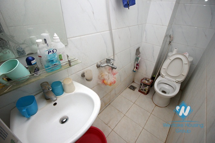 A budget house for rent in Doi can, Ba dinh, Ha noi